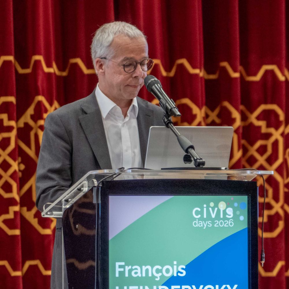 Professor François Heinderyckx